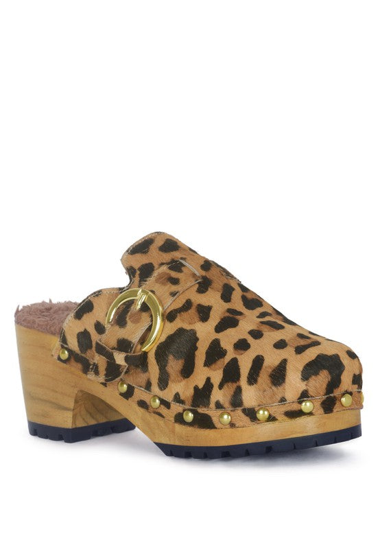 Prunus Buckled Suede Mule Clogs