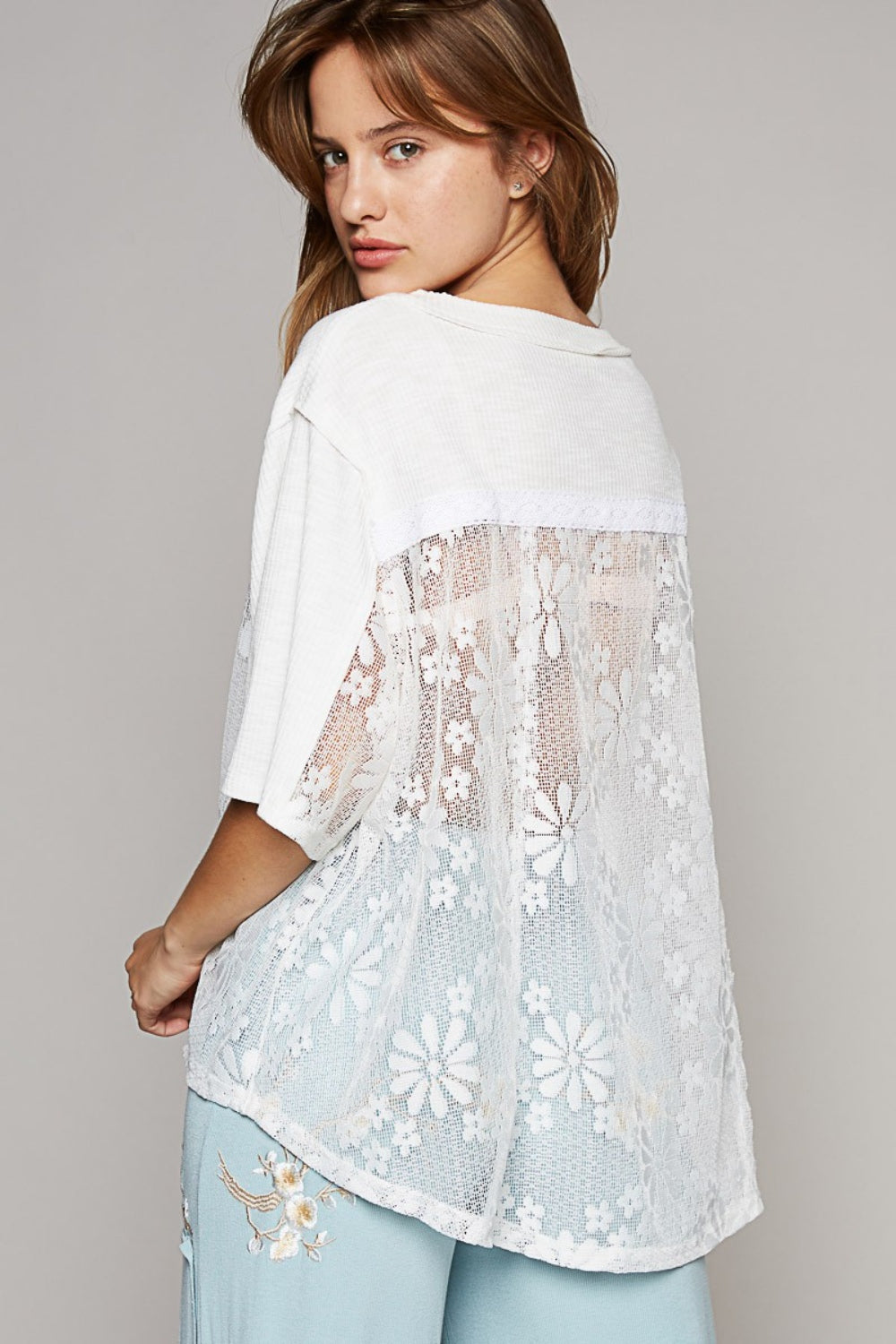 POL Sleeve Lace Top